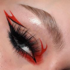 Geometric Eyeliner, Eyeliner Eye Makeup, Fire Makeup, Gel Eyeliner Pencil, Unique Looks, Rave Makeup