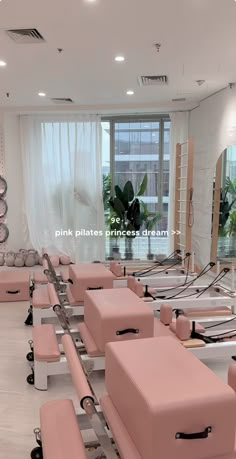 Gym Aesthetic, Pink Pilates Princess, Black Pink Dance, Pink Pilates, Vision Board Inspiration, Pilates Princess, All Pink, Board Inspiration, Rich Life