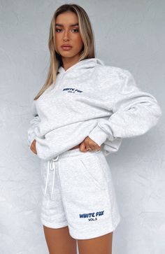 Cheap Crew Neck Sweatshirt For Playwear, Cheap Nike Sets For Spring, Fox Hoodie, Sweat Set, Puff Print, Hoodie Outfit, Lounge Shorts, Sweat Shorts, Really Cute Outfits