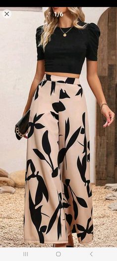 Casual Chique Stijl, Costum Elegant, Wide Leg Pants Outfits, Fall Chic, Leg Pants Outfit, High Waisted Wide Leg Pants, Black Knit Top, Elegante Casual, Printed Wide Leg Pants