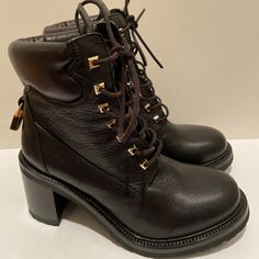 Absolutely Gorgeous Italian Leather Buscemi Black Combat Boots. Size 36.5. New, Condition. Unfortunately No Key For The Locks. Heel Height Is 3 Inches. These Are Gorgeous! Leather Lace-up Combat Boots With Stitched Sole, Black Lace-up Combat Boots With Leather Footbed, Black Lace-up Combat Boots With Buckle Closure, Outdoor Combat Boots With Zipper And Lace-up Closure, Black Ankle-high Combat Boots With Zipper, Black Leather Combat Boots, Black Combat Boots, Moto Boots, Italian Leather