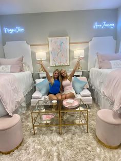 College Dorm Room Ideas Sorority, Pink Dorm Room Ideas Aesthetic, Dorm Rooms Of Mississippi And Beyond, Ms State Dorm Rooms, Hot Pink Accent Wall Bedroom, Fancy Dorm Room Ideas, Sorority House Room Ideas, Aesthetic Collage Dorm Room Ideas, Room Ideas For Two Sisters Aesthetic