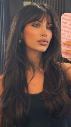 Rambut Brunette, Brown Hair Inspo, Bangs With Medium Hair, Hairstyles For Layered Hair, Haircuts Straight Hair, Long Hair With Bangs, Haircuts For Long Hair, Hair Inspo Color, Long Hair Cuts