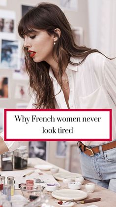 Classy And Feminine Outfits, French Lady Aesthetic, French Looks For Women, French Women Lifestyle, French Way Of Life, Nice Outfits For Women, French Lifestyle Parisian Chic, French Woman Fashion, French Fashion Chic