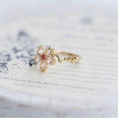 18K Solid Gold Rose Quartz Crystal Flower Ring Japanese Peach - Etsy Slovakia Formal Pink Flower-shaped Rings, Dainty Blossom-colored Wedding Jewelry, Dainty Blossom Wedding Jewelry, Elegant Pink Flower Rings, Elegant Pink Flower Shaped Rings, Elegant Pink Flower-shaped Rings, Pink Flower Rings For Anniversary, Delicate Pink Flower Ring For Wedding, Pink Flower Promise Ring