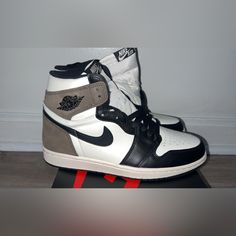 Brand New Air Jordan 1 Retro High Og 'Dark Mocha' 100% Authentic . Size 8.5 Nike Jordan Leather Shoes With Contrast Sole, White Nike High Tops, Vapormax Plus Black, Nike Air Jordan Low, Nike Air Max Command, Nike Vapormax Plus, Air Jordan Low, Nike Vapormax Flyknit, White Sneakers Men