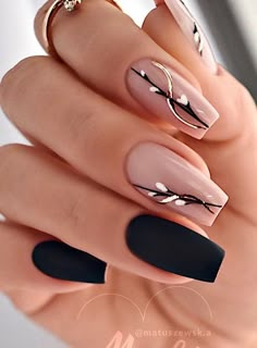 Beige Gel Nails Design, Gel Nail Ideas Medium Length, Simple Fall Acrylic Nail Ideas, Intricate Nail Designs Nailart, Rose Design On Nails, Proposal Nails Ideas Almond, Pink White Black Nails, Black And Nude Nail Ideas, Ballerina Nails Ideas