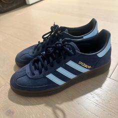 Navy Blue/Light Blue Lightly Worn Size 6.5, Fits A Women’s Size 7 Navy Blue Spezial, Navy Blue Wishlist, Adidas Sambas Blue, Dark Blue Sambas, Gazelle Adidas Shoes, Navy Blue Sambas, Navy Samba, Basic White Shoes, Bday Wishlist Ideas