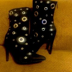 Never Worn , Super Fun! Leather Zipper, Bootie Boots, Ankle Boots, Faux Leather, Size 7, Women Shoes, Brand New, Zipper, Boots