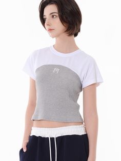 Editor's notesKnit Top Layered Tee by PIECEMAKER is crafted from a combination of cotton and ribbed knit fabric. It features a unique design resembling a knitted tube top layered over a traditional T-shirt. The front of the T-shirt showcases a classic logo embroidery. The design is simple yet interesting, adding an element of style without being dull.- Simple yet stylish design- Casual mood- Embroidered logo on the front- Versatile itemMeasurements(in.)ONE SIZE- Length: 18.50 in.- Shoulder: 11.6 Elements Of Style, Tee Outfit, Classic Logo, Logo Embroidery, Comfy Outfits, Embroidery Logo, Tube Top, Stylish Design, Unique Fashion