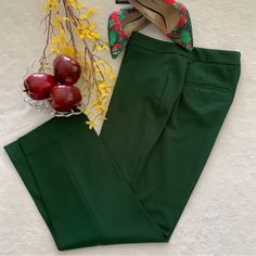 Coldwater Creek Natural Fit Forest Green Straight Ankle Length Slacks.. Size 6. Never Worn. 7 1/2" Pant Leg Width, 15 1/2" Waist, 26" Inseam. Beautiful Color. High Waist Green Office Dress Pants, Green Pants With Welt Pockets For Fall, Classic Green Stretch Bottoms, Green Trousers For Work, Green Straight Leg Formal Pants, Formal Green Straight Leg Bottoms, Formal Green Straight Leg Pants, Green Trousers For Office, Green High Waist Dress Pants For Office