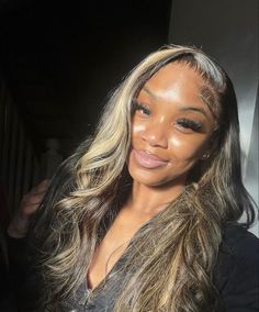 Highlights Wigs For Black Women, Toned Highlights, Hairstyle For Short Hair, Black Women Braids, Hairstyle For Short, Women Braids, Birthday Hairstyles