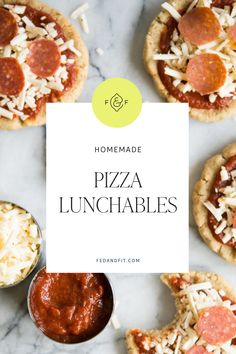 Homemade pizza lunchables sit on a marble countertop. A small cup of shredded mozzarella cheese and another of marinara sit tot he side. Pizza Lunchable, Creative School Lunches, Snack Hacks, Meal Inspiration, Easy Lunch Boxes, Gluten Free Kids, School Lunch Ideas, Easy Homemade Pizza, Healthy School Lunches