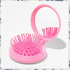 Looking for the best way to care for your baby's delicate hair? Our expert advice offers 8 essential tips for gentle care using a baby hair brush. From choosing the right brush to proper techniques, ensure your little one's locks stay healthy and tangle-free. Trust our expertise for a happy and tear-free grooming routine. Purse Tower, Dream Daughter, Basic Accessories, Baby Hair Brush, Claire's Jewelry, Design Mirror, Keychain Accessories, Grooming Routine