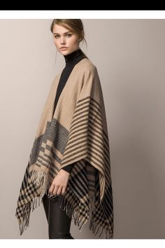 MD FW 15 Wool Poncho, Coat Fashion, Winter Looks, Massimo Dutti, Ponchos, Winter Scarf, Women Collection, Summer Collection, Belgium