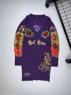 Vintage Ed Hardy acrylic wool dress love purple Hot robe Size: L / 10 / 46 Condition: 10/10 Measurements:    Bust  16.93 in 43 cm     Length  33.46 in 85 cm     Shoulders  15.35 in 39 cm     Waist  14.57 in 37 cm     Sleeve Length  24.02 in 61 cm Please check all the photos and measurements carefully before purchasing ? If you have any questions - contact me NO RETURNS AND REFUNDS ?? Delivery: USA - 3-4 weeks Europe and Asia - 2-3 week Canada - 1-2 month Australia - 1-2 month World - 3-4 weeks (RARE DELAYS MAY HAPPEN SOMETIMES) Custom: I ship it like a gift and 20$ no name piece Purple Long Sleeve Dress For Winter, Purple Long Dress For Winter, Long Purple Dress For Winter, Vintage Ed Hardy, Ed Hardy, Wool Dress, No Name, Dress Clothes For Women, Favorite Outfit