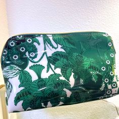 Ted Baker London Rococo Cosmetic Case Make Up Bag Floral Green White. No Longer Available In Stores! This Eye Catching Beautiful Green Floral Print Is Smooth And Shiny To The Touch. Signature Gold Zipper Is The Finishing Touch. The Inside Feels Like A Soft Satin. Brand New, No Tags Zipper Still Has Plastic On It H 4.25 X W 8 X L 3 Green Floral Makeup Bag, Rococo Makeup, Ted Baker Makeup, Small Makeup Pouch, Black Makeup Bag, Travel Bag Set, Clear Makeup Bags, Pink Cosmetics, Pink Cases