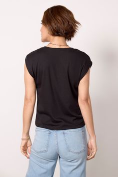 A strong shoulder design takes this Michael Stars tee up a notch, crafted in soft rib knit fabric with a v-neckline and semi-relaxed fit. Paired with skirts, jeans, or shorts, it will be your new favorite staple. | MICHAEL STARS Women's Tati Ultra Rib Top, Size XL, Black Trendy V-neck Top With Ribbed Neckline, Stretch V-neck Tops With Ribbed Neckline, V-neck Top With Ribbed Neckline, Rib Top, Strong Shoulders, Michael Stars, Brand Style Guide, Fashion 101, Fall Shopping