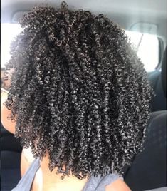 Cabello Afro Natural, Natural Hair Moisturizer, Frizzy Curly Hair, Hair Porosity, Beautiful Natural Hair, Pelo Afro, Natural Hair Beauty, 4c Hair, Natural Hair Inspiration