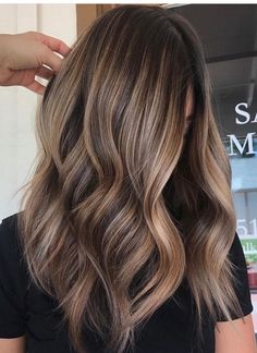 Caramel bayalage on dark brunette base @styledbycarolyn 2018 Hair, Brunette Color, Brown Hair Balayage, Winter Hair Color, Ombre Hair Color, Brown Hair With Highlights, Hair Color Balayage