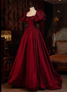 Burgundy Puffy Sleeves Taffeta Long Prom Dress Beautiful Ball Gowns, Stile Hijab, Fashion Student, Long Evening Dresses, Dresses Ball Gown, Prom Dress Shopping, Fairytale Dress, Glam Dresses, Red Prom Dress