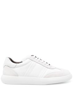 chalk white/off-white calf leather smooth grain suede trim panelled design round toe logo patch at the tongue seam detailing branded leather insole leather lining logo at the sole flat rubber sole front lace-up fastening Chalk White, Panel Design, Sneakers White, Leather Sneakers, Suede Leather, Patch Logo, Calf Leather, Lace Front, Chalk