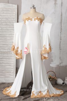 Royal Mermaid, Dnd Clothes, White Prom Dress Long, Jersey Prom Dress, African Weddings, White Gold Dress, Gold Wedding Dress, Gold Prom Dresses, Mexican Dress