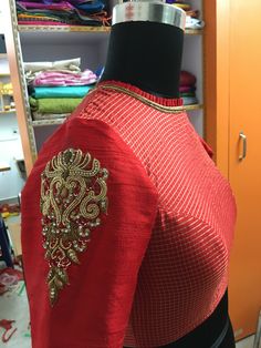 Aari Blouses, Tantra Art, Patch Work Blouse Designs, Sleeves Embroidery, Aari Designs, Simple Work, Wedding Saree Blouse Designs, Fashion Blouses