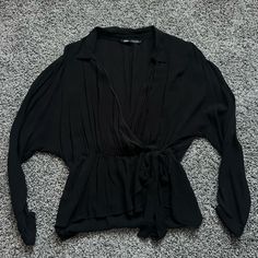 Nwot Never Worn No Flaws! Zara Black Button-up Blouse, Tie Blouse, Zara Black, Zara Tops, Top Blouse, Zara, Blouses, Womens Tops, Women Shopping