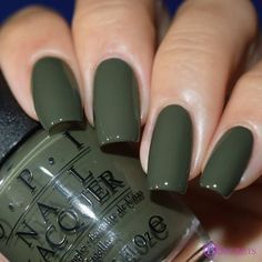 Nail Paint Shades, Green Nail Polish, Green Nail, Polish Ideas, Her Nails, Super Nails, Nails Fall, Fall Nail Colors