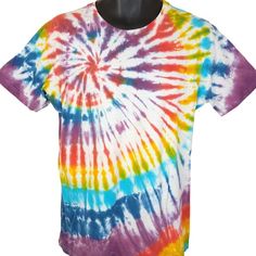 Tie Dye T Shirt Vintage 80s 90s Rainbow Streetwear Single Stitch Mens Size Large Condition: pre-owned, slim vintage fit, tag says XL but measures like a large Measurements: Collar to hem: 29.5 inches Underarm to underarm: 21 inches Retro Rainbow T-shirt For Summer, Retro Tie-dye Short Sleeve Tops, Retro Tie Dye Short Sleeve Top, Retro Rainbow Short Sleeve T-shirt, Retro Rainbow Colored Short Sleeve T-shirt, 90s Style Multicolor Relaxed Fit T-shirt, Retro Tie-dye Crew Neck Top, 90s Style Multicolor T-shirt For Summer, Relaxed Fit Multicolor Shirt 90s Style