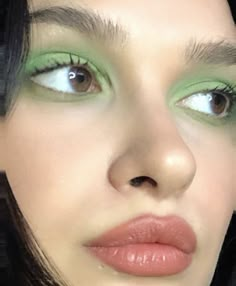 Smink Inspiration, Green Eye, Eye Makeup Looks, Makeup Eye Looks, Grunge Look