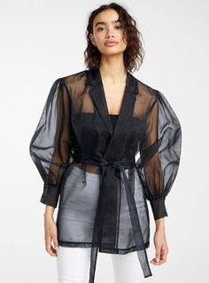 Elegant Organza Coat Lightweight Summer Luxury/Sheer sleeve organza jacket.Transparent organza stylish woman's blazer/Sheer Organza Overcoat XS----BUST:- 32, WAIST:-24, HIP:-34 S----BUST:- 34, WAIST:-26, HIP:-36 M----BUST:- 36, WAIST:-28, HIP:-38 L----BUST:- 38, WAIST:-30, HIP:-40 XL----BUST:- 40, WAIST:-32, HIP:-42 XXL----BUST:- 42, WAIST:-34, HIP:-44 Customized Your Size With us 𝐂𝐚𝐫𝐞 𝐈𝐧𝐬𝐭𝐫𝐮𝐜𝐭𝐢𝐨𝐧𝐬: * Dry Clean only * Do not soak in water 𝐍𝐨𝐭𝐞: 𝐏𝐫𝐨𝐝𝐮𝐜𝐭 𝐜𝐨𝐥𝐨𝐮𝐫 𝐦? Organza Kimono, Organza Coat, Organza Outfit, Organza Fashion, Organza Tops, Organza Jacket, Mode Mantel, Summer Luxury, Sheer Jacket