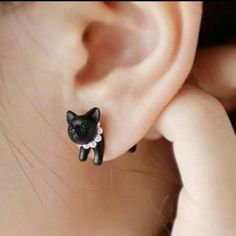 These Adorable Black Cats Come With Front And Back Piece That Fasten Together. Material Is Faux Pearl And Alloy They Measure Approximately .8" Black Cat Earrings, Leopard Cat, Cat Earrings Studs, Front Back Earrings, Cute Black Cats, Cat Jewelry, Cat Earrings, Single Earring, Pearl Stud Earrings