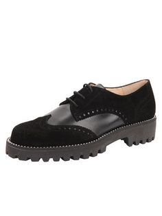 Womens Black Combo Lug Shoe | An on-trend menswear inspired rubber lug sole loafer. The mixed materials of suede and leather add depth and visual interest to a classic wingtip design. Shoes Too Big, Black Accessories, Pointed Toe Flats, Women's Flats, Footwear Design Women, Menswear Inspired, Fall 2018, Fall Collections, Lug Sole