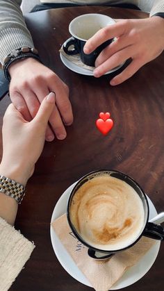 Just the 2 of us Coffe Couples Morning, Us Couple Aesthetic, Cafe Pic With Boyfriend, Aesthetic Coffee Date Pictures, Cafe Couple Pictures, Simple Aesthetic Photoshoot, Couple At Coffee Shop Aesthetic, Couple Pic In Restaurant, Cute Couple Story Ideas