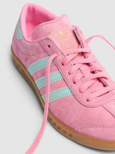 Hamburg sneakers - adidas Originals - Women | Luisaviaroma Pink Tennis, Preppy Shoes, Versace Brand, Adidas Originals Women, Colour Pop, Adidas Originals Mens, Swag Shoes, Crossbody Messenger Bag, Dream Style