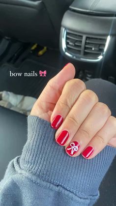 red bow nails inspo christmas nails Christmas Nails No Acrylic, Short Simple Christmas Nails Acrylic, Short Red Christmas Nails Simple, Basic Christmas Nails Short, Christmas Nails Short Red, Short Squoval Christmas Nails, Winter Nails Simple Short, Red Christmas Nails Simple, Simple Nail Designs Winter