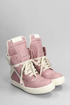 Geobasket Sneakers in rose-pink leather, side zip, laces, padding details, 100% leather, rubber outsole, Made in Italy | Rick Owens Women's Geobasket Sneakers in Rose-pink Leather in Dusty Pink Milk | SS24 Pink Rick Owens, Rick Owens Geobasket, Rick Owens Women, Trendy Shoes Sneakers, Cute Clothing Stores, Pink Milk, Margiela Shoes, Cute Boots, Prada Leather