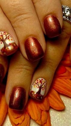 Get inspired by the hottest Thanksgiving Nail Designs that are taking Pinterest by storm! From intricate Thanksgiving Nail Art to classic Thanksgiving Nails, these ideas will elevate your holiday style. Whether you're a fan of Easy Thanksgiving Nails DIY or prefer professional Nail Thanksgiving Designs, there's something for everyone. Explore stunning Thanksgiving Gel Nail Designs that offer a long-lasting, flawless finish, or opt for a simple yet chic Thanksgiving Nail Design. Perfect for th... Fall Gel Nails Designs Autumn, Beach Nail Designs, Thanksgiving Nail Designs, Thanksgiving Nail Art, Thanksgiving Nail, Nagellack Trends, Fingernail Designs, Fall Nail Art Designs, Cute Nails For Fall