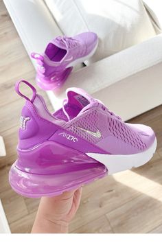 Air max 270 with crystals Nike Shoes Women Fashion, Pink Nike Shoes, Pretty Sneakers, Cute Nike, Nike Fashion Shoes