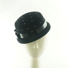 Sparkle Black Mini Top Hat, Pillbox Hats, Vintage Hat Style, Party Hat, Womens Felt Hat, Designer Ha Womens Felt Hat, Top Hats For Women, Yellow Fascinator, Evening Hat, Black Top Hat, Black Fascinator, Mini Hat, Tassel Shoes, Mini Top Hat