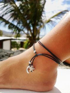 "silver boho festival style anklet for women, layered beaded ankle bracelet, bohemian style jewelry anklet, ankle beach bracelet, summer anklet, boho anklets for women. A Boho anklet Bracelet with a touch of bohemian design. This leather ankle Bracelet is casual and chic, on trend but also timeless with a touch of a boho chic look, a perfect combination for an everyday wear!! Our leather jewelry are made with extra care, you won't be disappointed. These beautiful anklets are stunning on its own Anklet For Women, Beach Bracelet, Beautiful Anklet, Bracelet Summer, Bohemian Style Jewelry, Beaded Ankle, Summer Anklets, Boho Festival Fashion, Beaded Anklet