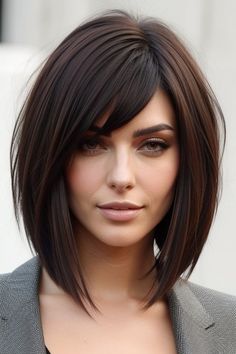 25+ Cutest Hairstyles For Women: Ideas For Any Occasion In 2025 » Hairlogs Short Hairstyle Women Oblong Face, 2924 Hair Trends, Edgy Stacked Bob, 2025 Short Hair Trends, Angled Bob Haircuts Medium, New Haircut For Women, 2025 Haircuts For Women, 2025 Hair Trends For Women, Hair Color Hairstyles