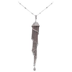 Mariani Diamond Gold Tassel | See more rare vintage Drop Necklaces at https://www.1stdibs.com/jewelry/necklaces/drop-necklaces Luxury Evening Jewelry With Tassels, Luxury Formal Tassel Jewelry, Elegant Fringe Necklaces For Evening, Elegant Evening Fringe Necklace, Movie Jewelry, Drop Necklaces, Big Jewelry, Tassel Jewelry, Vs Diamond