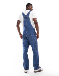 Vaqueros de Levi's Tu conjunto todo en uno Diseño liso Diseño de peto clásico Tiras ajustables con hebillas Laterales con botones Bolsillos funcionales Pernera de corte recto Corte estándar Overalls Design, Dungarees Pattern, Overall Jeans, Dungaree Jeans, Spring Floral Dress, Straight Fit Jeans, Plain Design, Swimwear Sale, Maxi Dress Trend