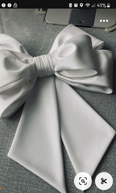 Wedding Dress Bow, Ribbon Fashion, Bridal Bow, Detachable Wedding Dress, Embroidered Hair Bows, Bow Wedding, Bow Wedding Dress, Bows Diy Ribbon, Large Wedding