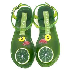 Katy Perry New “Lime” Silicon Size 5 Sandals Green Fun Sandals For Vacation, Fun Green Sandals For Vacation, Green Sandals For Vacation, Green Summer Jelly Sandals, Green Jelly Sandals With Round Toe For Summer, Green Summer Jelly Sandals With Round Toe, Summer Vacation Green Jelly Sandals, Green Round Toe Jelly Sandals For Spring, Green Open Toe Jelly Sandals For Summer