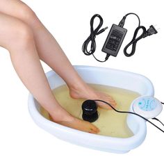 This Sore Foot Soaking Foot Spa Tub Basin System is benefit for soaking your soreness foot. High quality array, made of stainless steel and ABS plastic can be used for 50-60 sessions. Enjoy Foot SPA with TheLAShop ionic foot bath machine kit at home even in travelling. Features: 30 minutes pre-programmed setting, you just need to press the on/off button on control panel 6 indicator lights for showing different treatment time High quality arrays with 10 stainless steel coils - more durable and ef Ionic Foot Bath, Home Beauty Salon, Bath Detox, Detox Kur, Detox Bath, Massage Machine, Foot Soak, Foot Spa, Spa Tub