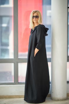 "Linen Maxi Dress, Black Long Dress, Linen Dress ♠ Casual style with extravagant touch ideal for your provocative nature. The delicately crafted pieces from natural materials will embrace your body in a perfect fit. Dare to be Visible! ♠ If you would like a removable Slip dress in addition to your Linen dress, please check the Slips section: http://etsy.me/36T5ZQu ♠ Sizes The model on the picture is 168 cm/5'5\" tall and is wearing size М. Have a look at my Size Chart below to make sure your pie Abaya Plus Size, Linen Abaya, Plus Size Linen Dress, Plus Size Linen, Maxi Dress Plus Size, Sukienki Plus Size, Black Linen Dress, Linen Dress Women, Linen Clothing